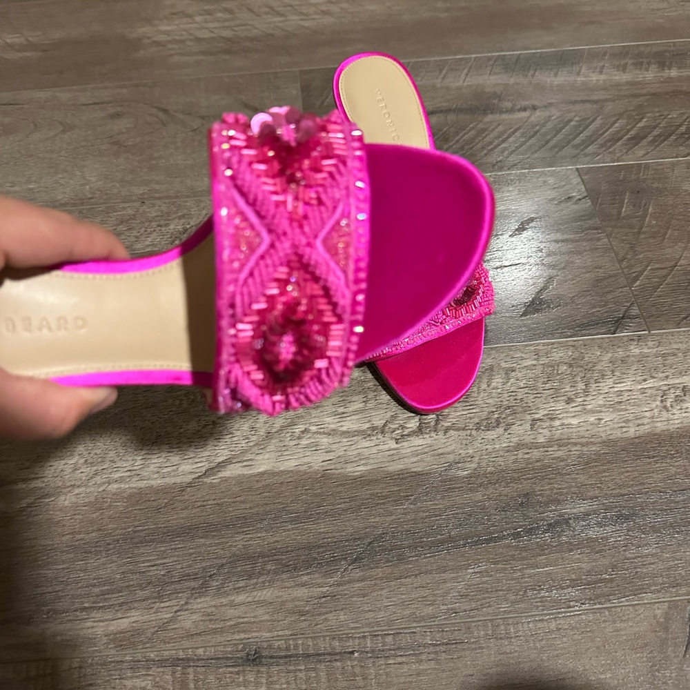 NEW Veronica Beard Braxton Beaded Heels Fuchsia 7.5 - Picture 3 of 6
